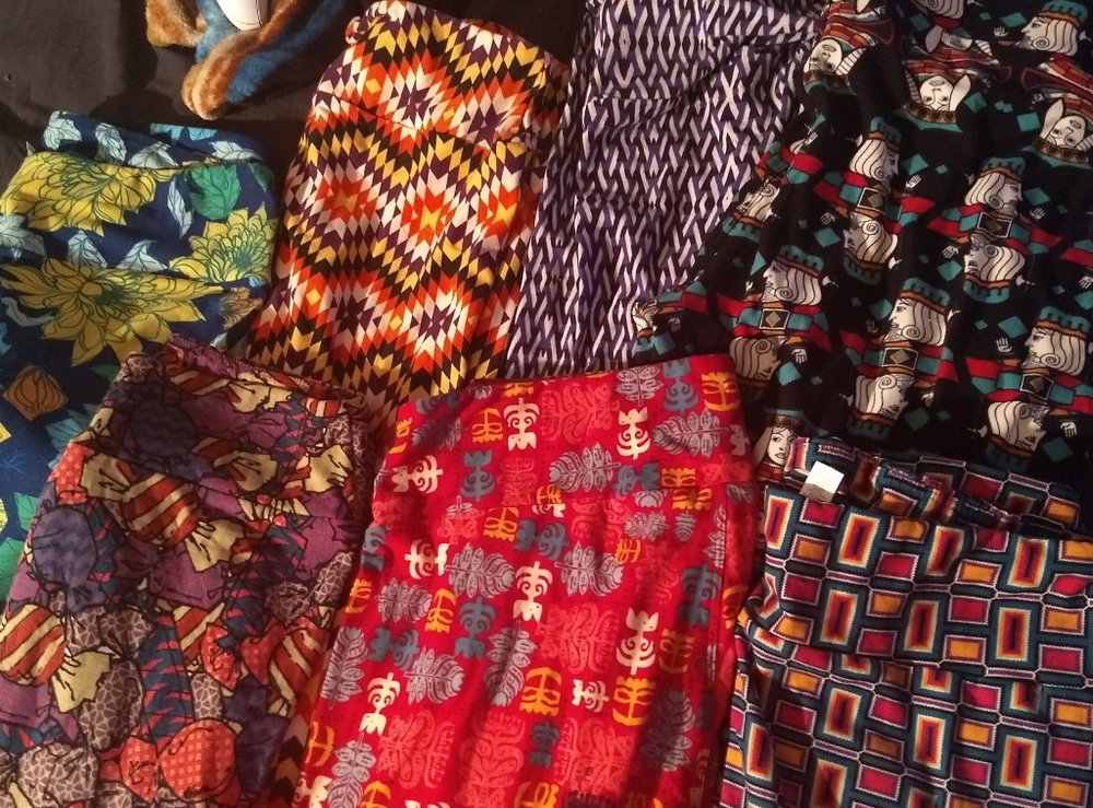 LuLaRoe leggings tall and curvy